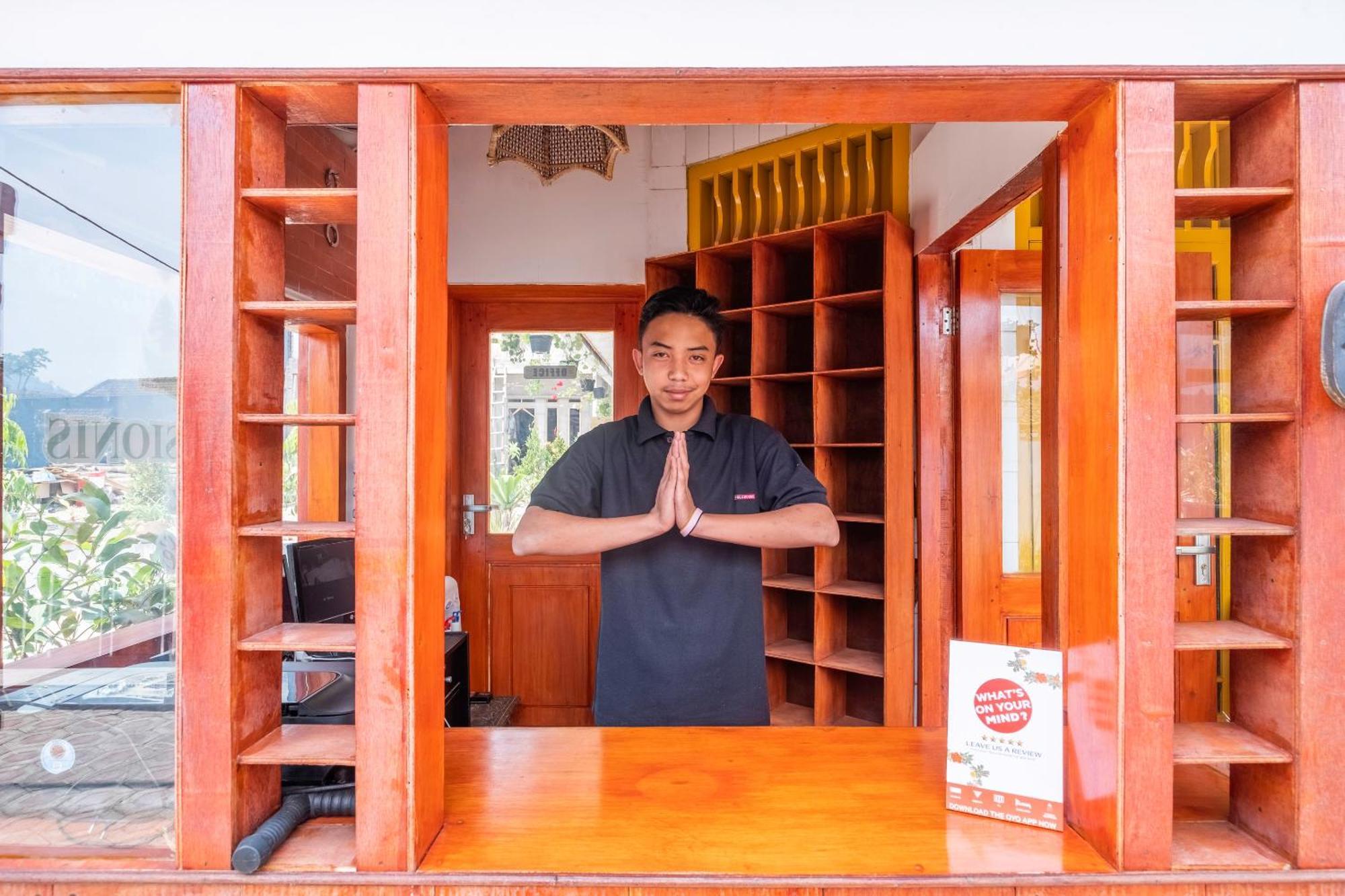 Hotel Capital O 1541 Puri Cikole Asri Lembang Exterior foto